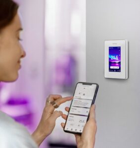 Contrôlez votre thermostat WiFi 7iE via l’application smartphone